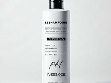 LE SHAMPOING